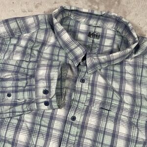 REI Shirt Mens XL Green Plaid Nylon Vented Roll Tab Sleeve Hiking Fishing